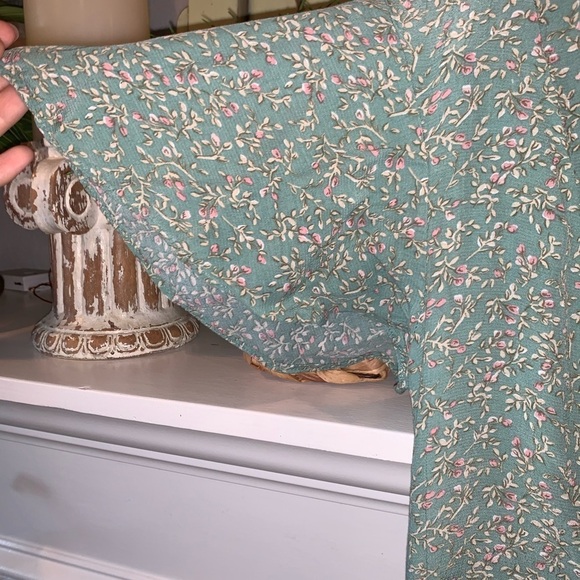 Betsy Lauren Cottagecore Green Floral Romantic Flutter Sleeve Midi Dress S - Picture 4 of 7
